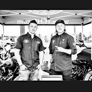 Meet your Posher, Adam